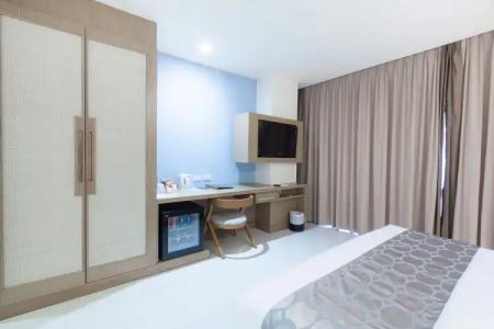 Zen Premium Marlin Plaza - 4