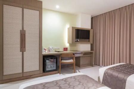 Zen Premium Marlin Plaza - 20