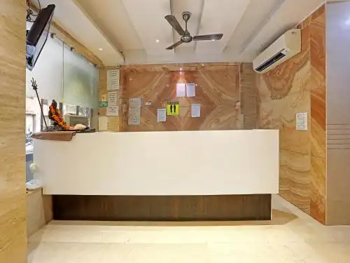 The Tashkent - Couple Friendly Stays - 11