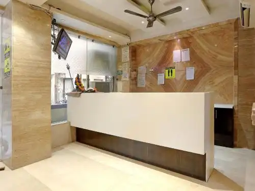 The Tashkent - Couple Friendly Stays - 10