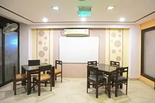 The Tashkent - Couple Friendly Stays - 15