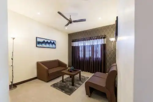 Treebo Trend Nestlay Casa Egmore - 11