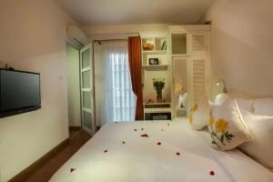 Noble & Swan Boutique Hotel, Ханой