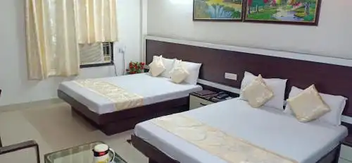 Su Shree Continental 5 Minutes Walk From New Delhi Railway Station - 28