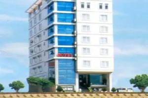 Luxe Hotel, Донгхой