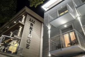 Hotel «Bridge», Римини