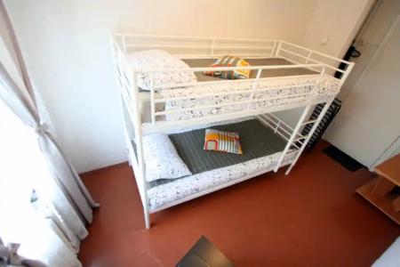 City Hostel - 31