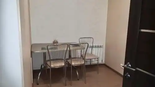 на Кирова, 56 - 12