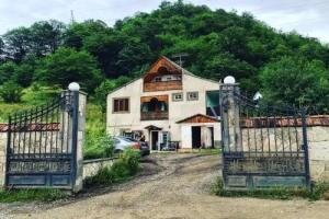 Sunk Hotel, Дилижан