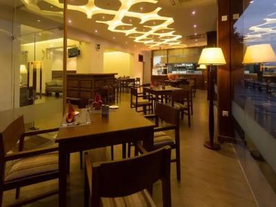 Heaven Seven Kandy - 25