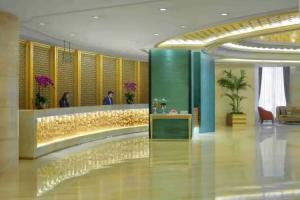 Radisson Blu Hotel Shanghai New World, Шанхай