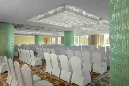 Radisson Blu Shanghai New World - 30