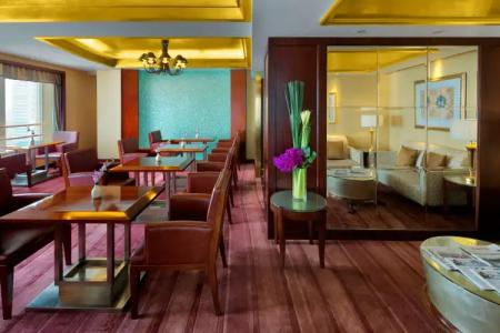 Radisson Blu Shanghai New World - 15