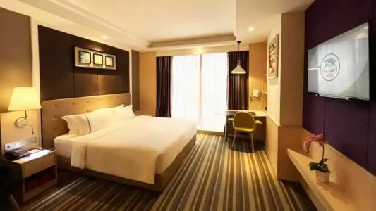 The Bazaar Bangkok - 8