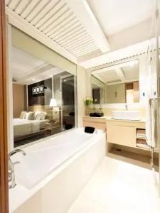 The Bazaar Bangkok - 11