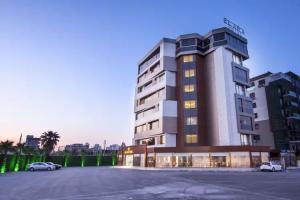 Elara Hotel, Измир