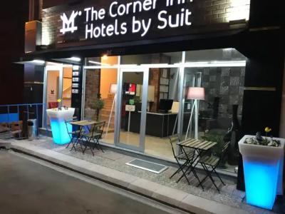 The Corner Inns By Suit - 11