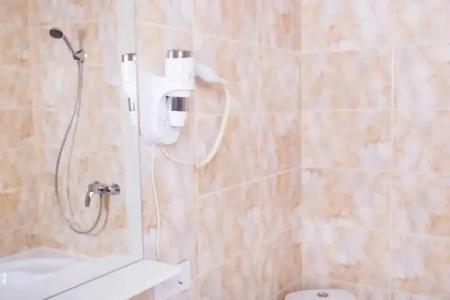 Fiesta Borispol Airport - 8