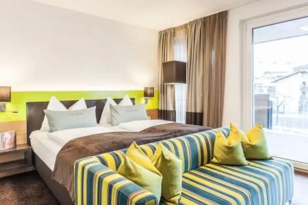 Lederer's living - 42