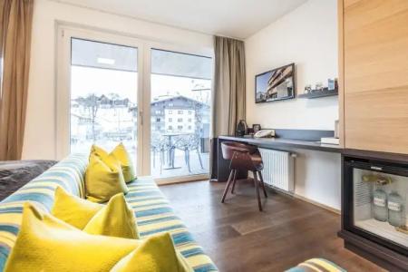 Lederer's living - 43