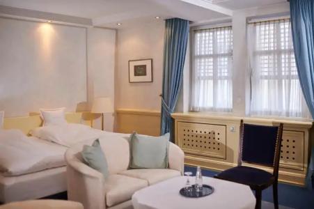 Romantik Goldener Karpfen - 4