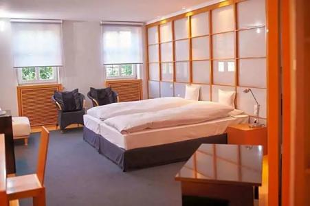 Romantik Goldener Karpfen - 56