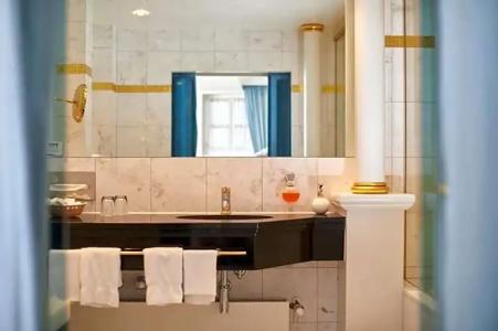 Romantik Goldener Karpfen - 66