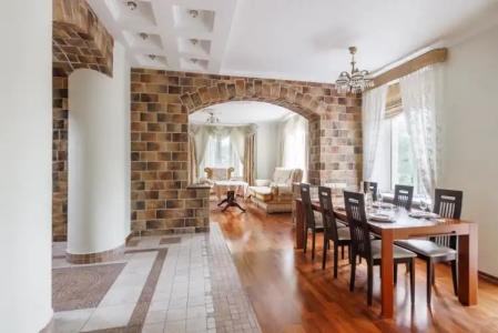 Коттедж с бассейном Huse - 19