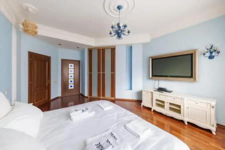 Коттедж с бассейном Huse - 4