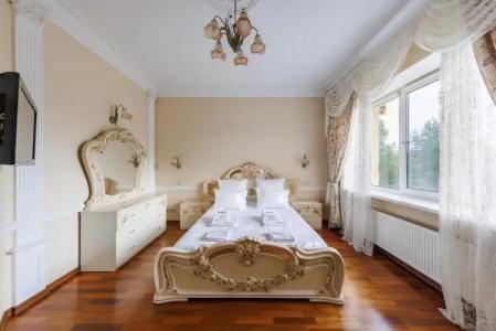 Коттедж с бассейном Huse - 25