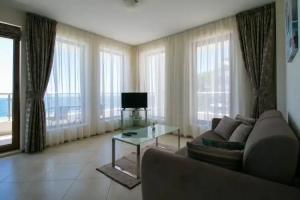 Апарт-отель «Бяла Виста Клиф - Byala Vista Cliff», Бяла