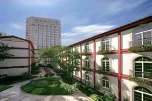 Dong Fang Hotel Beijing, Пекин