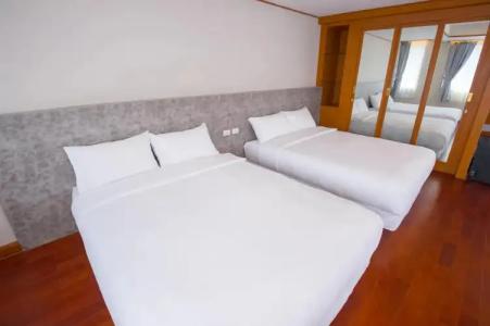 Glur Central Pratunam - 1