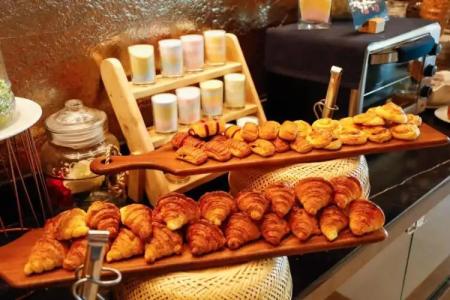 The Cavalli Casa Resort - 12