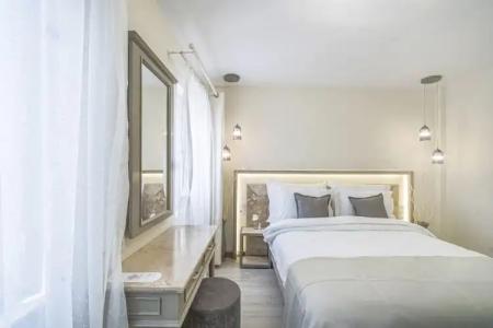 Elementa Boutique - 171