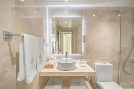 Elementa Boutique - 110