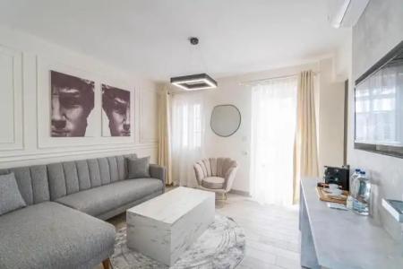 Elementa Boutique - 103