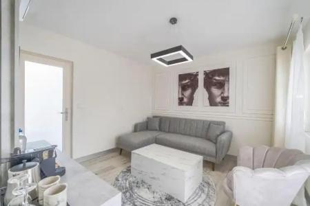 Elementa Boutique - 92