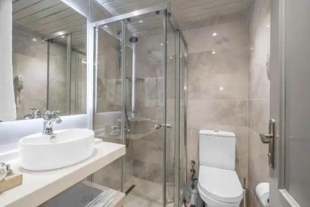 Elementa Boutique - 54