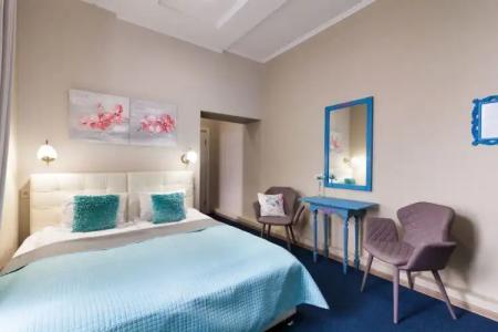 Family Residence - 30