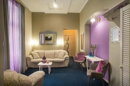 Family Residence - 17