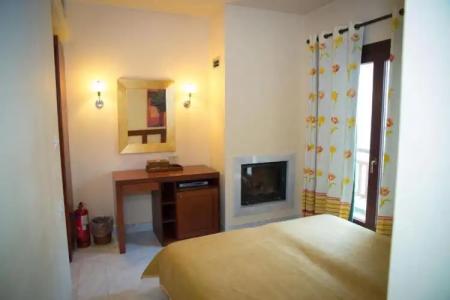 Maritsas & Suites - 27