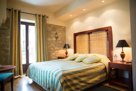 Maritsas & Suites - 43