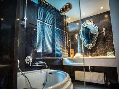 Maritsas & Suites - 53