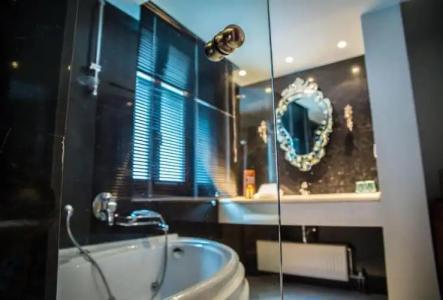 Maritsas & Suites - 51