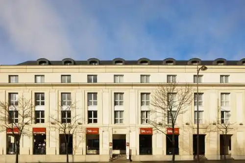 ibis Versailles Château - 0