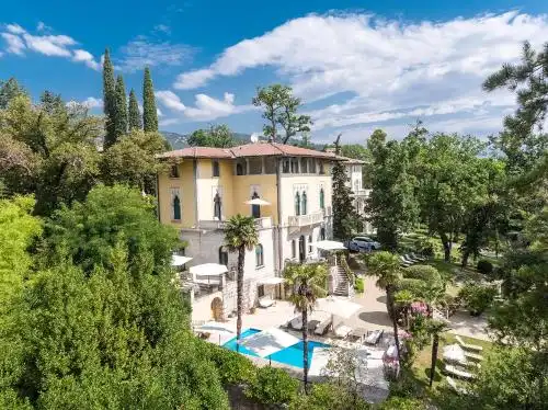 Villa Astra - 0