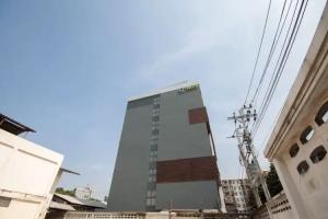 Отель «Q Space Residence»