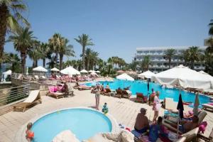 St George Hotel Spa & Beach Resort