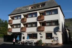 Hotel «-Garni-Sonnenlay», Бернкастель-Куес